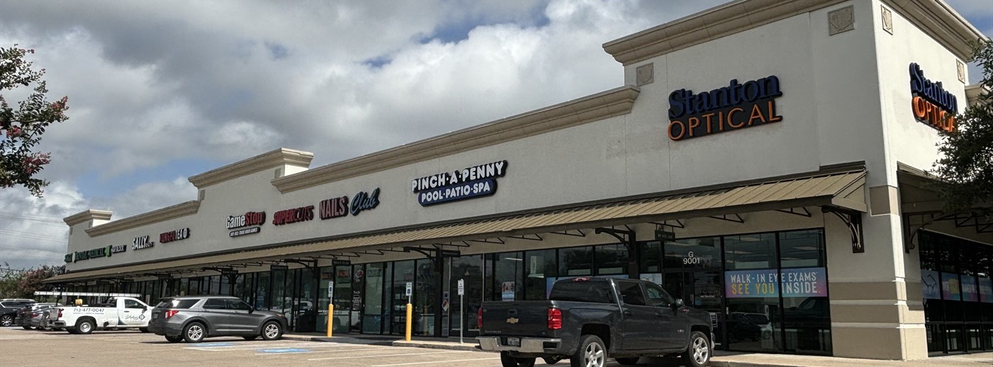 Deer Park Station Shopping Center