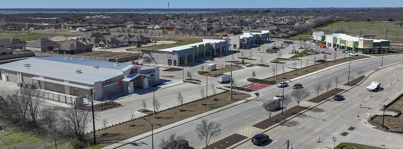 Ace Oaks Shopping Center