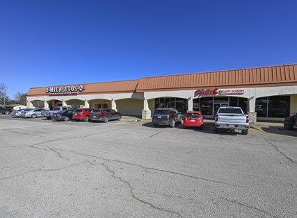 Orchard Hills Shopping Center