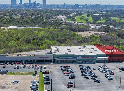 Former Oak Street Health For Sublease