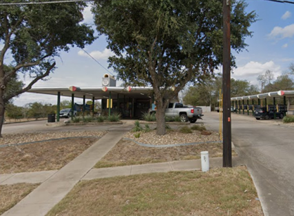 706 S US Hwy 77